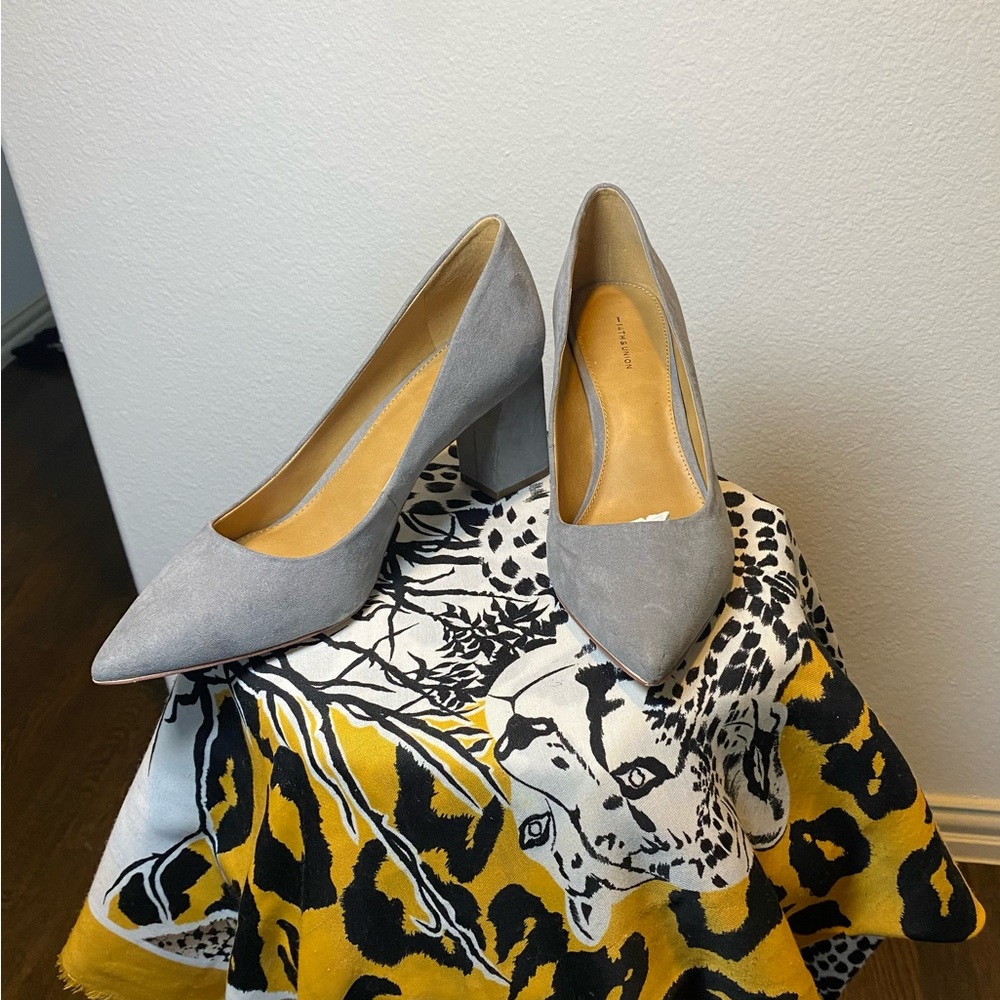 Grey Women's Pumps